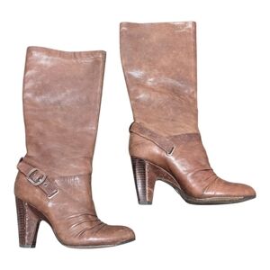 FRYE (7M) Leather Bethany Strappy Softie Tall Heeled Boots 77021 Quiet Luxury
